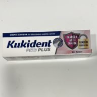 Kukident Pro Plus Barrera Anti Comida, 40 gr