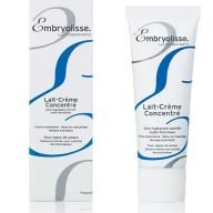 Formulada por un dermatólogo y un verdadero secreto de belleza durante décadas, Lait-Crème Concentré es EL cuidado universal favorito de los maquilladores profesionales que se utiliza en la piel estresada de actrices y modelos de todo el mundo. Esta crema hidratante nutritiva multifunción deja un velo de suavidad y flexibilidad en todo tipo de pieles, incluso las más frágiles.