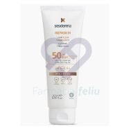 Sesderma Repaskin Fluido Ligero 200 ml corporal TAMAÑO GRANDE QUE CUNDE PARA TODO EL CUERPO.