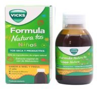 ¡Adiós a la tos! Con Vicks Fórmula Natura Tos Niños, cuida de los más pequeños con la suavidad y eficacia que solo la naturaleza puede ofrecer.