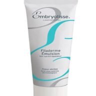 Un tratamiento nutritivo y reparador que actúa para hidratar la piel seca mientras repone los niveles de nutrientes esenciales naturales