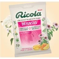 Miel dorada de comercio justo, limón, equinácea, un toque de mentol y nuestra mezcla clásica de 13 hierbas: esta mezcla de bienestar lo tiene todo. Evoca una sensación de calidez en tu boca y ayuda a tu sistema inmunitario con la vitamina C.