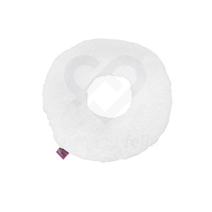 COJIN SANITIZED REDONDO CON AGUJERO BLANCO EFECTOS Y VENTAJAS: Antiescara, postparto. Con acabado Sanitized. COMPOSICIÓN: EXTERIOR: Suapel y terlenka. INTERIOR: Fibra de poliéster siliconada MEDIDAS: 44x11 MANTENIMIENTO: Cepillar o sacudir la cara de fibra. Lavar a mano con agua fría y productos no abrasivos. Si se lava a máquina, utilizar un programa delicado. Secar en posición horizontal. No planchar. No usar lejía. No limpiar en seco.