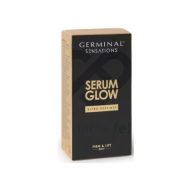 Sérum facial antiedad de alta eficacia que combina péptidos tensores, Factor de Hidratación Natural y el exclusivo Doble Efecto Lifting GERMINAL®. Proporciona un efecto tensor inmediato que alisa arrugas y líneas de expresión, al tiempo que su uso continuado redefine el óvalo facial y mejora la firmeza. Sus péptidos ayudan a reducir contracciones musculares, suavizando progresivamente la textura de la piel y previniendo signos de envejecimiento. El innovador efecto Glow aporta luminosidad instantánea, devolviendo vitalidad y un acabado radiante al rostro, ideal para combatir la fatiga y el estrés. Con aminoácidos y azúcares esenciales, refuerza la barrera cutánea, retiene agua y asegura hidratación duradera. El resultado: una piel firme, hidratada, rejuvenecida y visiblemente más luminosa.